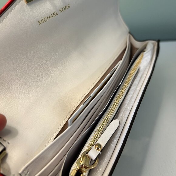 Michael Kors Whitney Large Rainbow Quilted Leather Chain Wallet - Picture 7 of 8